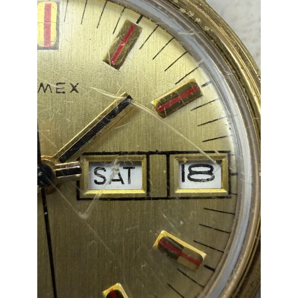 Timex 1976 Mens Mercury Manual Wind Watch 35MM 7.5